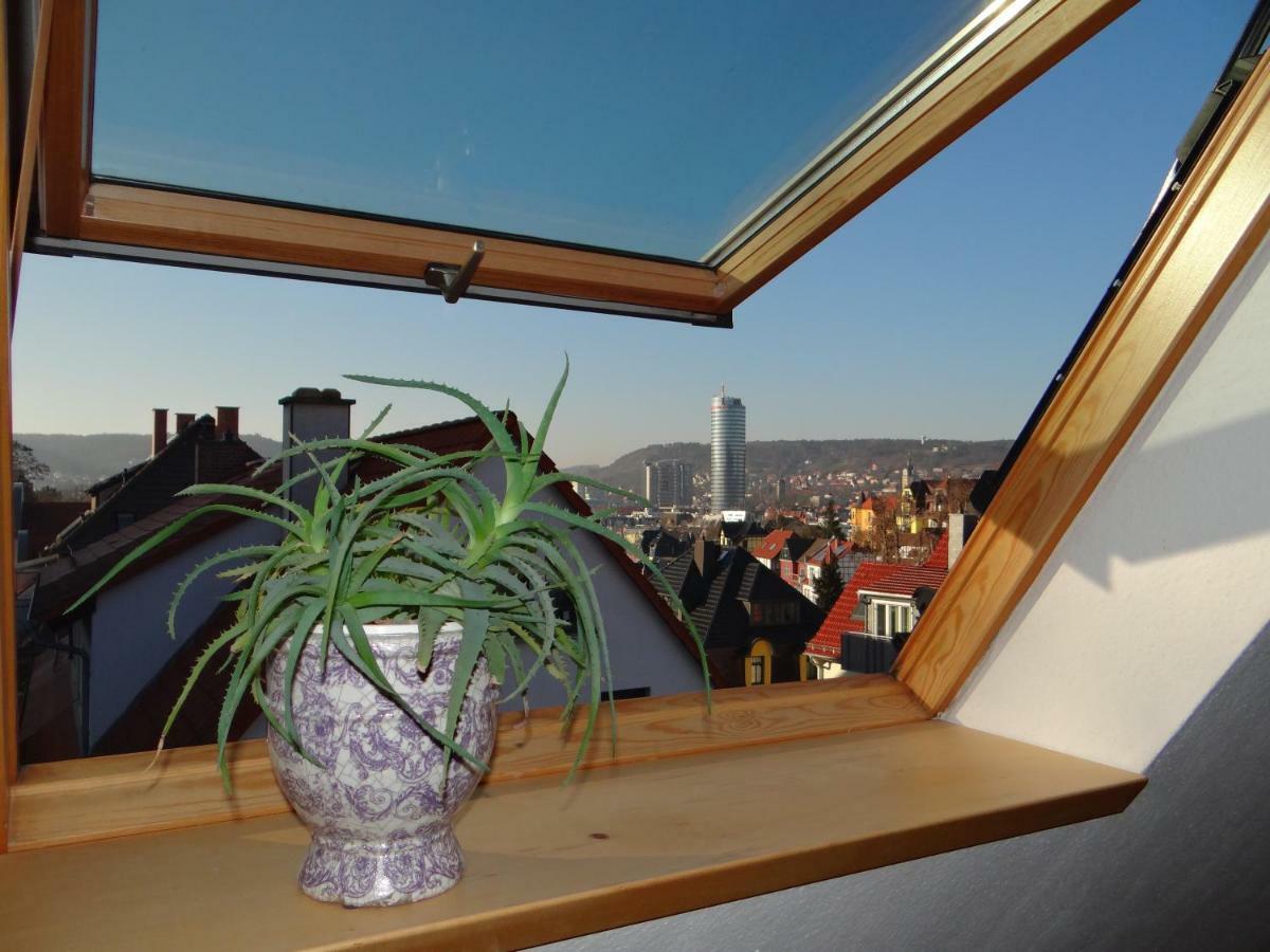 Attraktives 2-Zimmer-Apartment Mit Ausblick Jena Exteriér fotografie